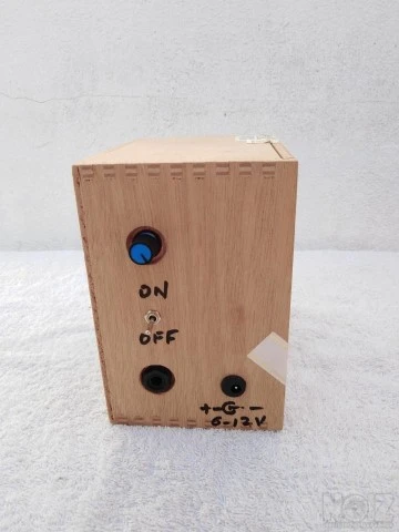 Habana cigar box amp 2.5 W (battery 9V /