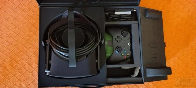 Oculus Rift CV1 VR Headset - Χαρίζεται α