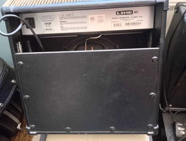 Line6 Spider IV 30W