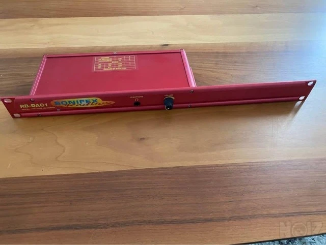 SONIFEX RB-DAC1 Digital to Analogue Conv