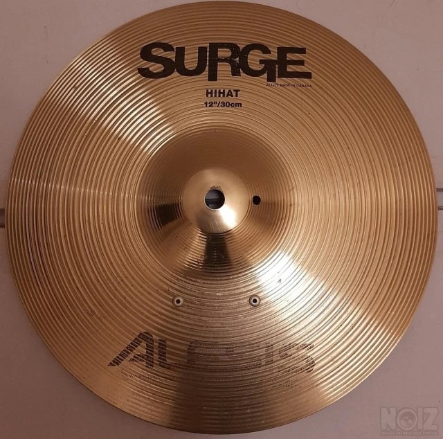 Alesis DM5 με Surge Cymbals