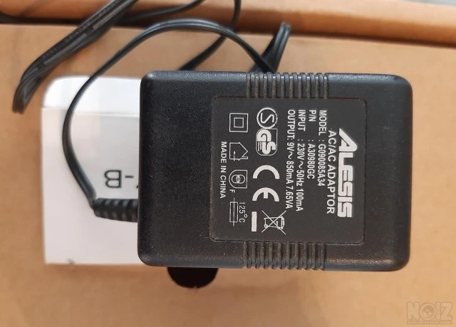 Alesis DM5 με Surge Cymbals