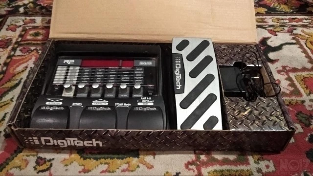 RP355 Digitech modeling guitar processor