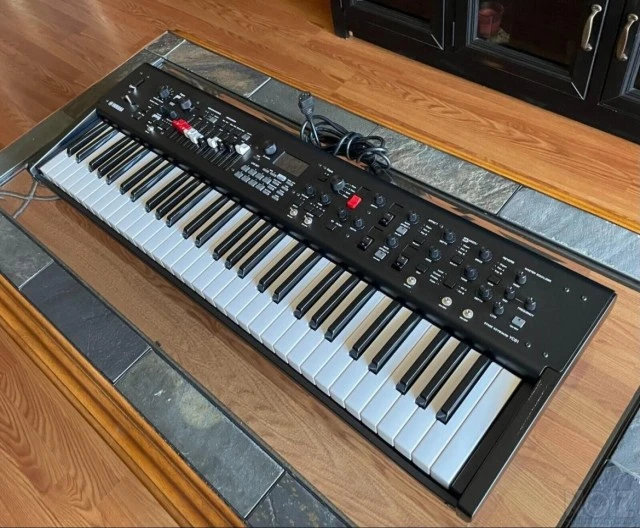 Yamaha YC61
