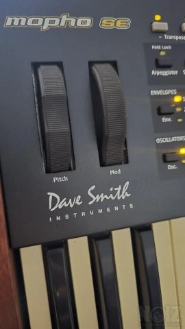 Dave Smith MoPho se