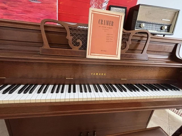 Ακουστικό Πιάνο Yamaha