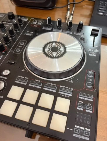Pioneer DDJ SR