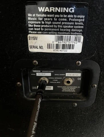 Yamaha EMX5000-12, 2x Yamaha 115IV, 2x Proel Stand