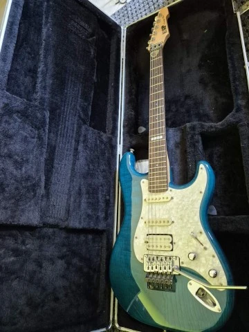 ESP Custom Shop Strat-style – Floyd Rose