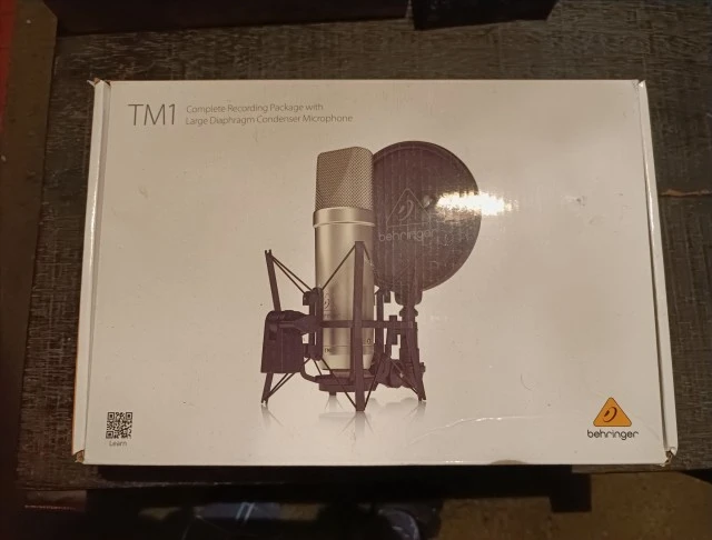 Behringer TM1