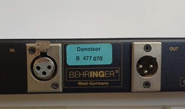Behringer Denoiser SNR202 / Germany 1990s
