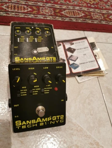 Tech 21 SansAmp GT2 (Tube Amplifier Emulation)
