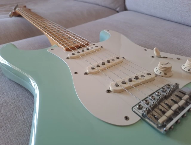 Fender Classic Series 50s Stratocaster 2014 Surf Green