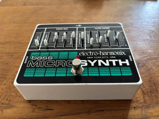 Electro-Harmonix Bass Micro Synth