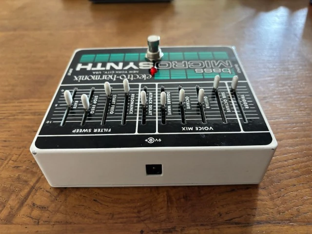 Electro-Harmonix Bass Micro Synth