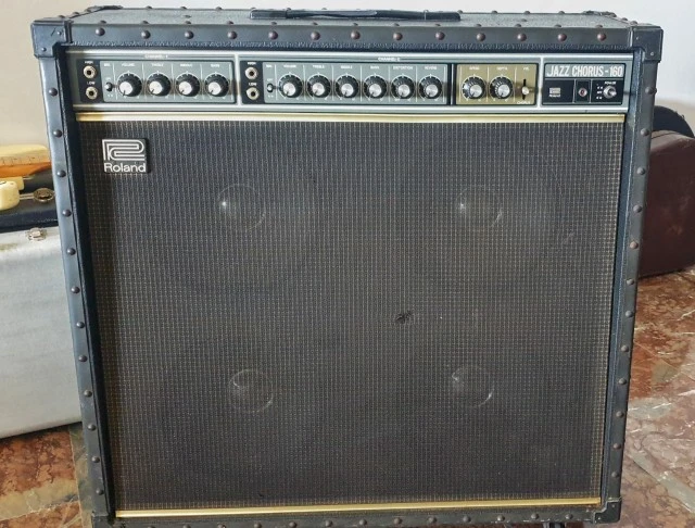 Roland jazz chorus 160