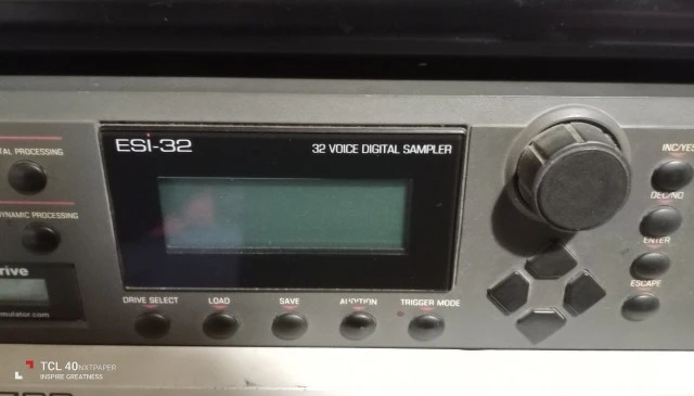 Emu ESI 32 Vintage sampler