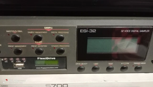 Emu ESI 32 Vintage sampler
