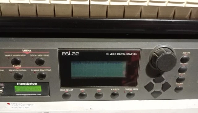 Emu ESI 32 Vintage sampler
