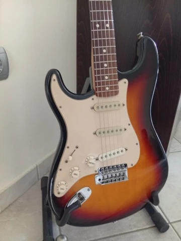 Fender Mexico sunburst