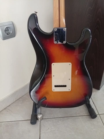 Fender Mexico sunburst