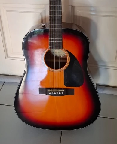 Fender CD-60 V3 Dreadnought Sunburst 
