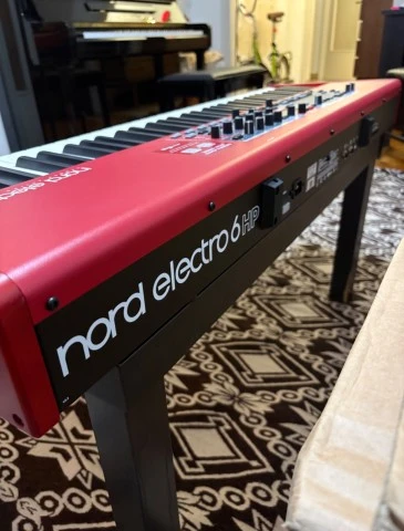 Nord Electro 6 HP + Nord Soft Case Electro HP