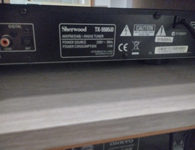 Sherwood δέκτης ραδιοφώνου dab/internet 