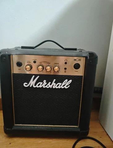 Marshall MG10