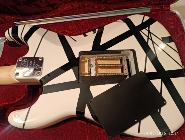 EVH striped series