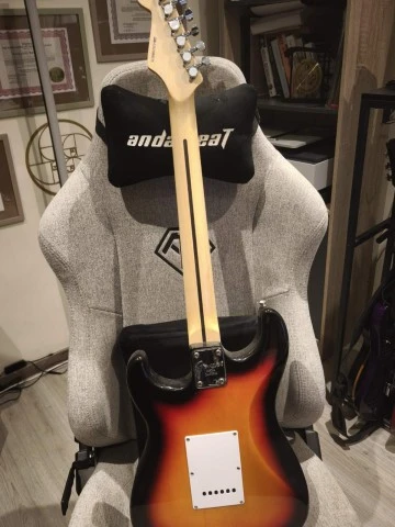 Stratocaster Replica