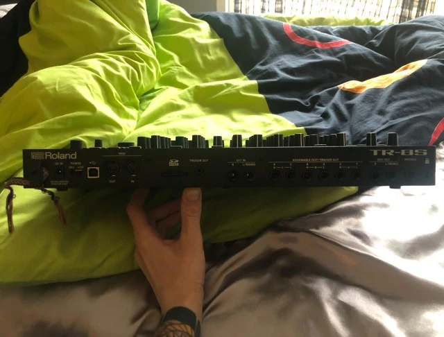 Roland TR8S+Roland Bag+Stand+Samples