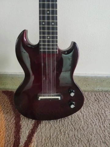 Harley Benton DC-Ukulele CH (2022)