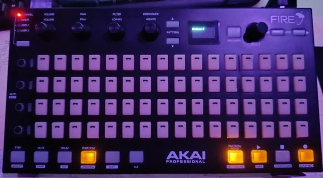Akai Fire - Fl Studio Midi Controller