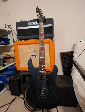 ESP LTD M-50 Τιμή συζητήσιμη.