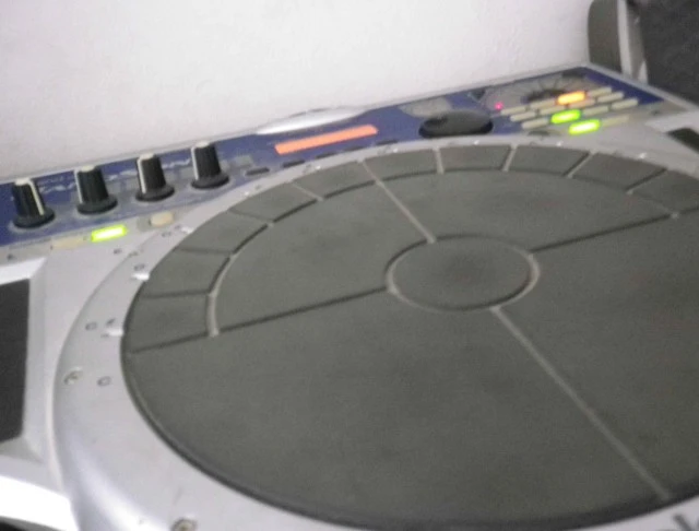 Roland HPD-15 Handsonic