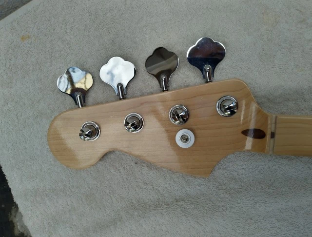 Allparts Jazz Bass Neck - Left