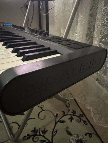 M-Audio Axiom 49 MKII USB MIDI Keyboard