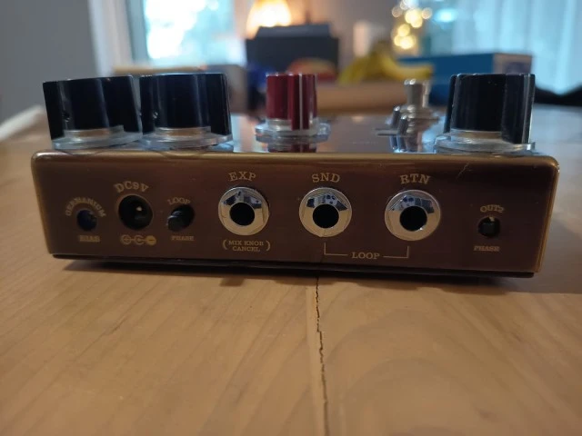 Vemuram Myriad Hybrid Fuzz + Loop(Mix) Pedal