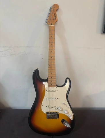 Starfire by EKS Stratocaster 