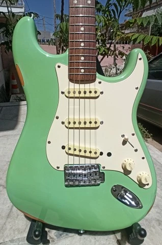Strat + CS-69 fender pus.