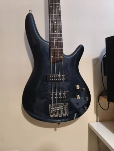 Ibanez SR300E