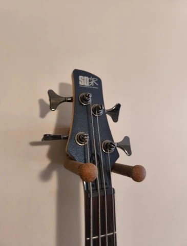 Ibanez SR300E