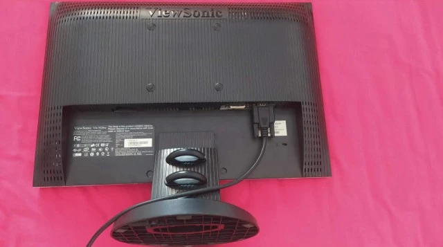 ViewSonic’s 48cm / 19" wide VA1926w LCD 
