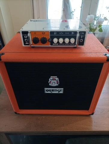 Orange little bass thing 500w + Orange cabin OBC112