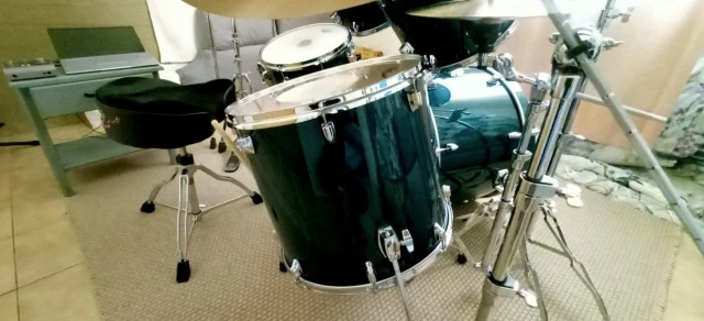 Tama superstar classic drum kit (διαθέσιμο από Οκτώβρη)