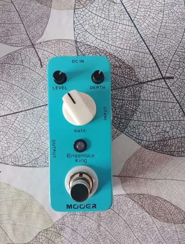 Mini Pedals - Tuner / Distortion / Chorus / Reverb