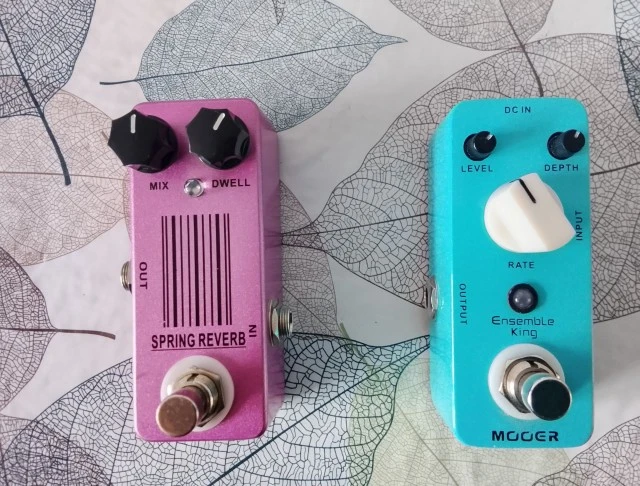 Mini Pedals - Tuner / Distortion / Chorus / Reverb