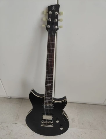 Yamaha Revstar Black RSS 20 Amazing