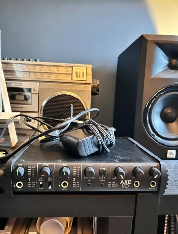 IK Multimedia Axe I/O